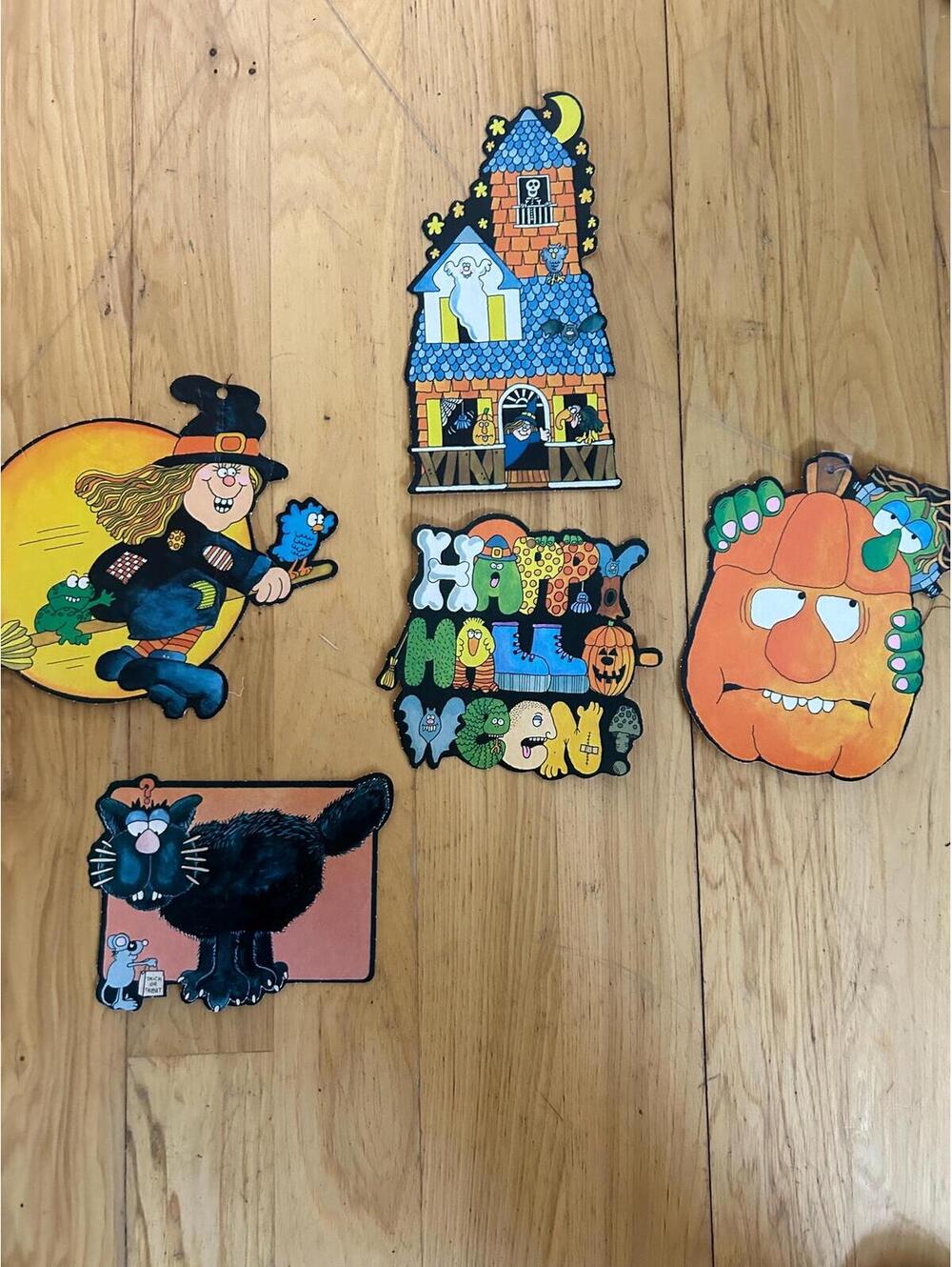 Vtg. set of five cardboard classroom Halloween die cuts. Halloween die cuts.